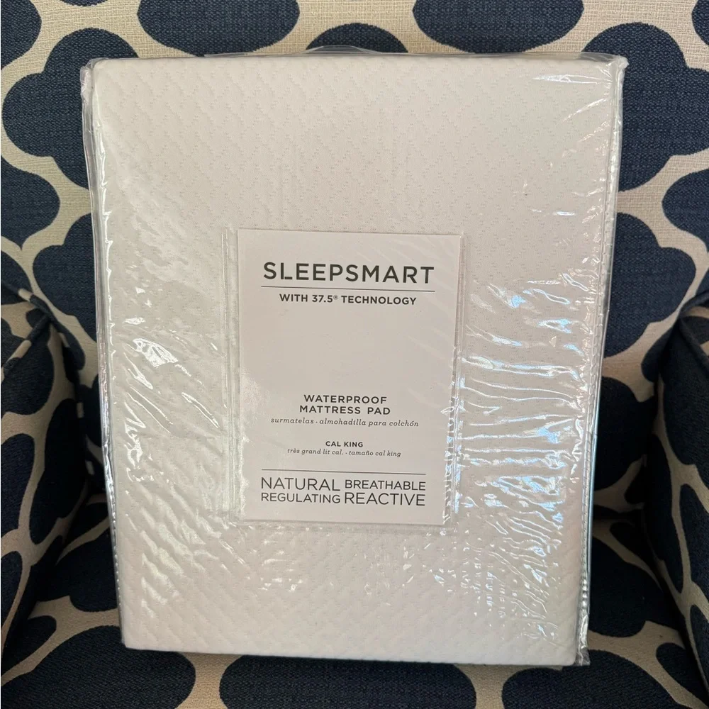 Pottery Barn SleepSmart Waterproof Mattress Pad – Cal King – NWT